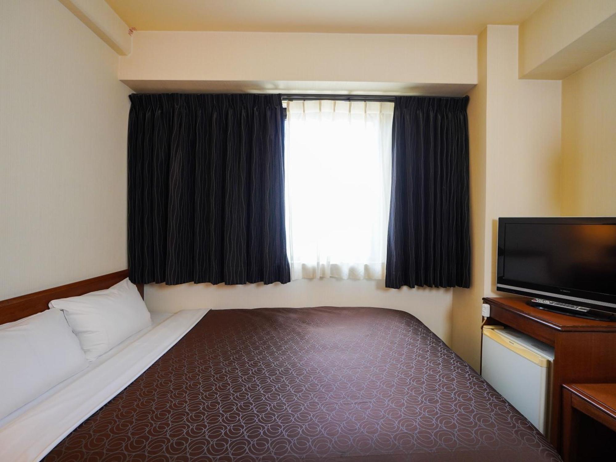 พลาซ่า โฮเต็ล เทนจิน Hotel ฟูกุโอกะ ภายนอก รูปภาพ